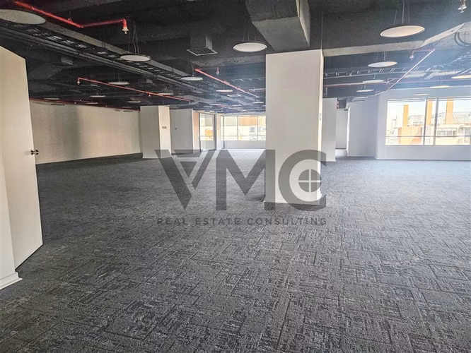 Oficina en arriendo en Providencia / Pedro de Valdivia