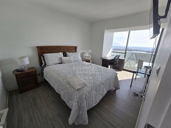 Departamento Full Amoblado con Vista al Mar, Sector Sur