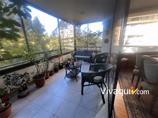 Departamento en arriendo de 3 dorm. en Vitacura
