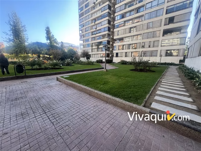 Departamento en arriendo de 3 dorm. en Vitacura