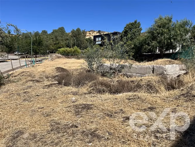 Terreno en LA RESERVA, condominio privado