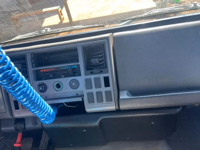 Ford cargo 915