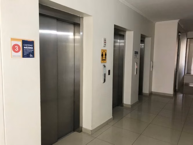 DEPTO. MARIPOSA 2D-2B-2 EST. - 1 BODEGA | FRENTE CAMPUS ORIENTE UC