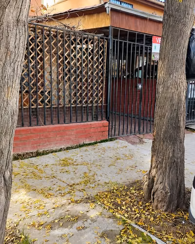 CERCA DEL HOSPITAL SÓTERO DEL RÍO Y MALL PLAZA TOBALABA.