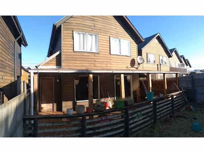 PUERTO MONTT CASA 80 M2 BOSQUEMAR