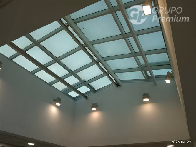 Venta Edificio Comercial 1.255 m2 Oficinas-Bodegas Santiago