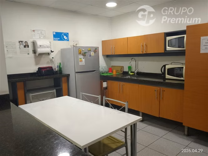 Venta Edificio Comercial 1.255 m2 Oficinas-Bodegas Santiago
