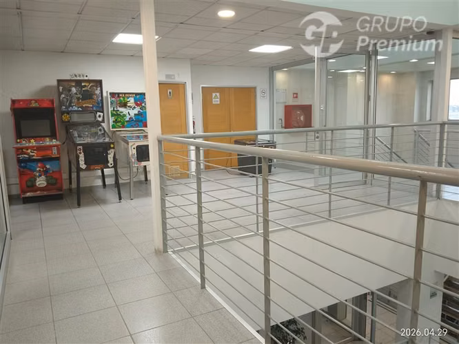 Venta Edificio Comercial 1.255 m2 Oficinas-Bodegas Santiago