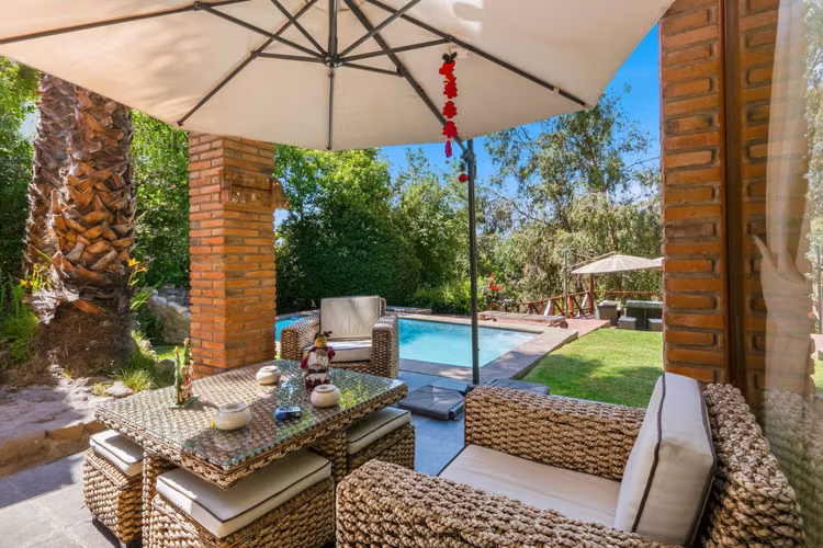 Gran Casa Familiar con Amplio Terreno 1.545m² (168464)