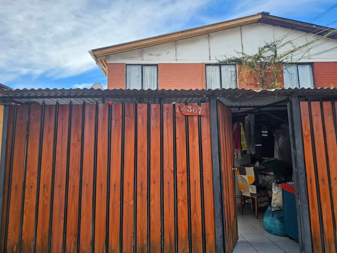 Casa de 2 pisos en Puente Alto, pasaje cerrado