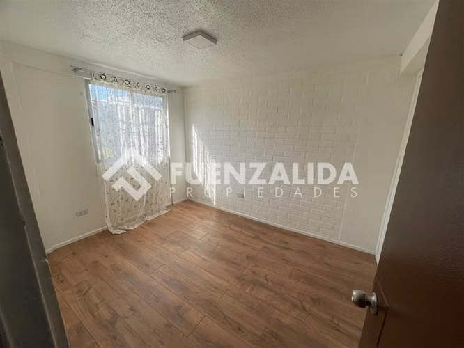 Departamento en arriendo de 2 dorm. en Lo Prado