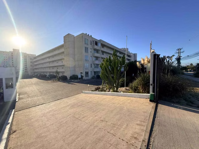 REMODELADO Y CERCA DEL MAR (170104)