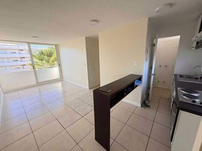 REMODELADO Y CERCA DEL MAR (170104)