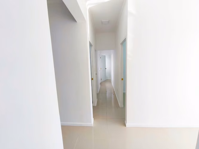 Local Comercial u Oficina 180 m2 Construidos Av. Ulriksen