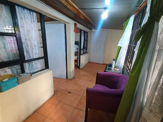 Casa en venta 4D 2B 2E. V. Independencia. Puente Alto