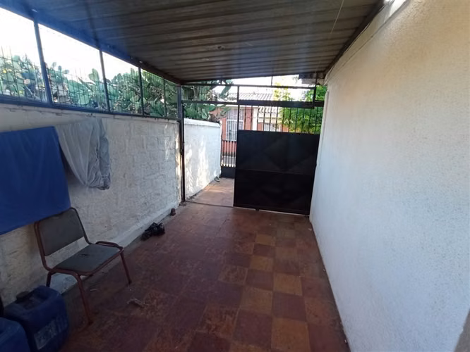Casa en venta 4D 2B 2E. V. Independencia. Puente Alto