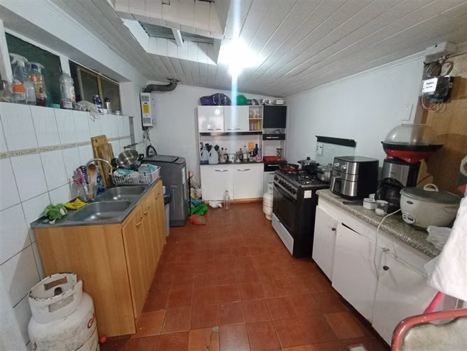 Casa en venta 4D 2B 2E. V. Independencia. Puente Alto