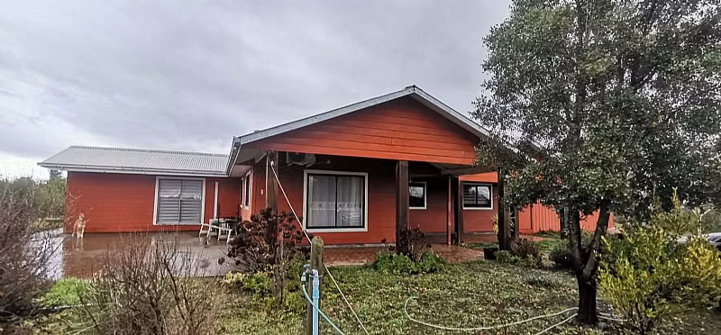 VENTA HERMOSA PARCELA CON CASA