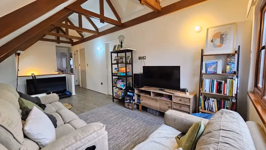 AMPLIA Y ELEGANTE CASA EN CONDOMINIO! | BRISAS DEL SOL