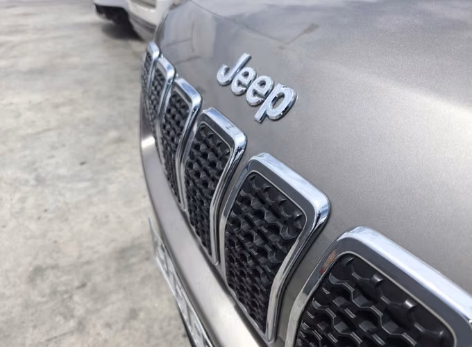 2020 Jeep Cherokee