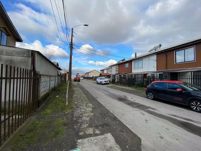 Casa familiar 4D 2B excelente conectividad (170084)