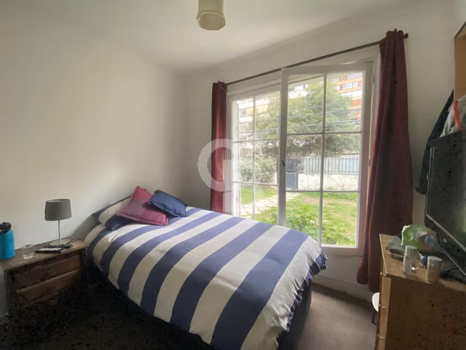 Casa  para remodelar con gran terreno Las Condes