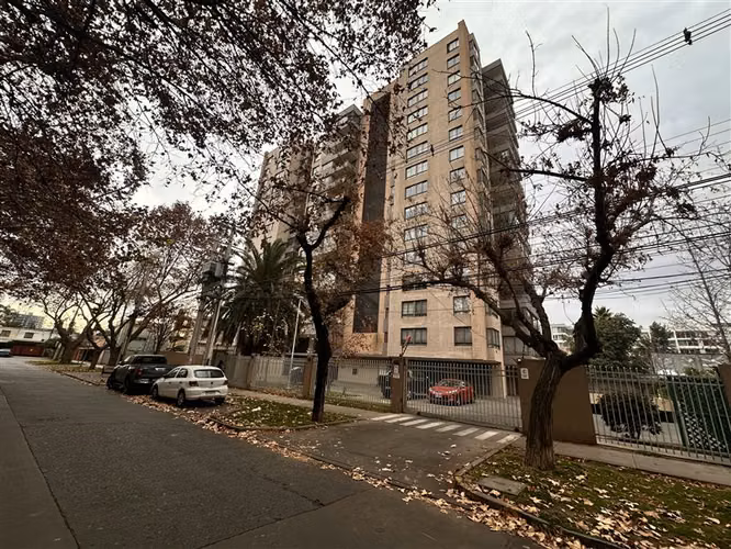 Departamento en venta de 3 dorm. 2 baños en Ñuñoa
