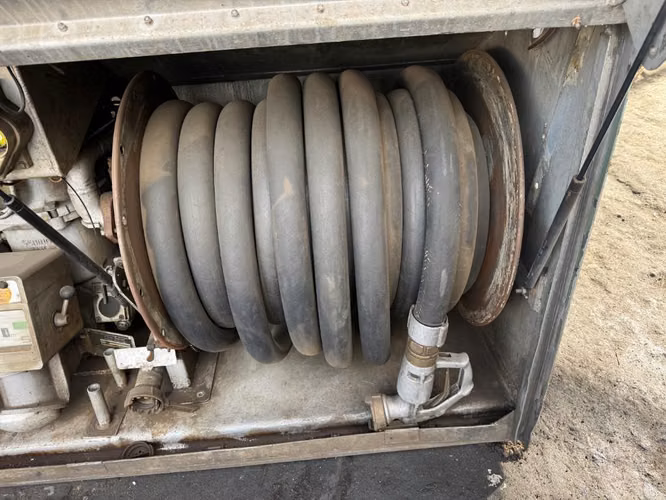 Carrete cuenta litros combustible