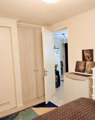 Se vende departamento cerca de Av Alemania. (170167)