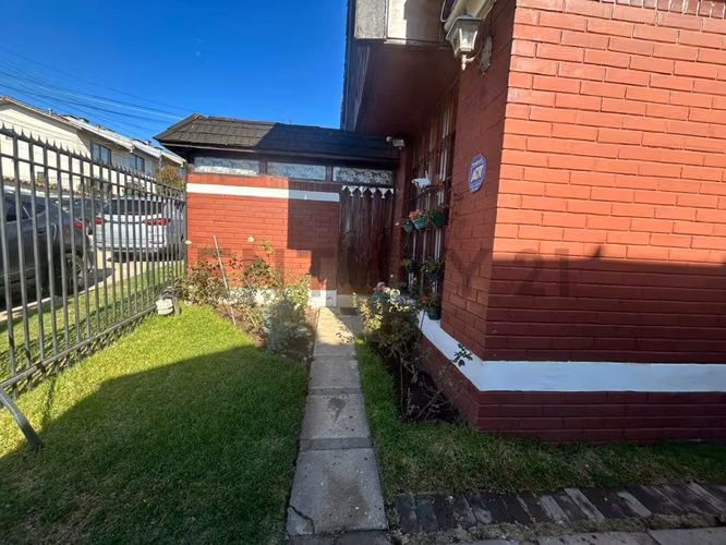 Venta Casa en excelente sector Jardin del Mar