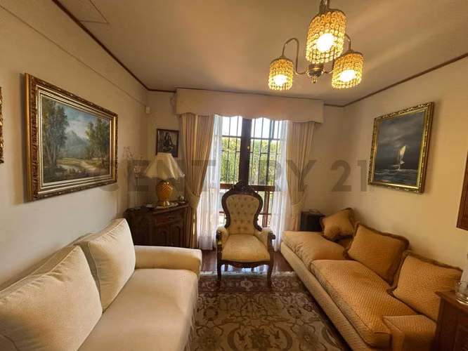 Venta Casa en excelente sector Jardin del Mar