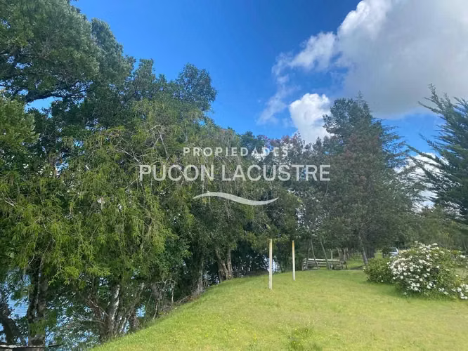 Parcela c/casa y rivera rio Tolten  Puquereo  (170215)