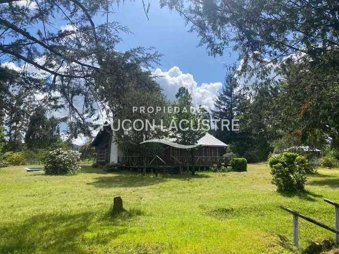 Parcela c/casa y rivera rio Tolten  Puquereo  (170215)