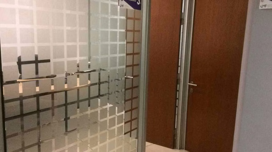 ARRIENDO OFICINAS O LOCAL COMERCIAL CENTRO (170208)