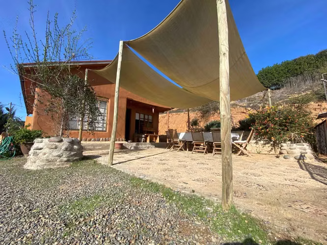 LA RETUCA PARCELA CON CASA Y CABAÑAS (170204)