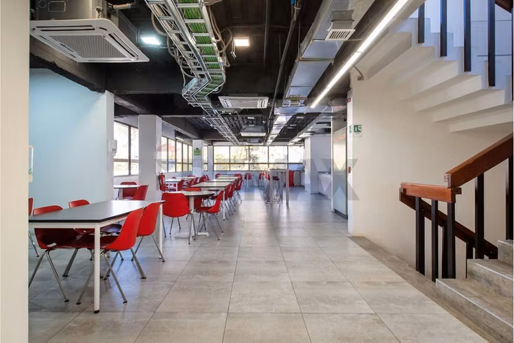 Edificio corporativo 1.721 m² manquehue sur - Imagen 19