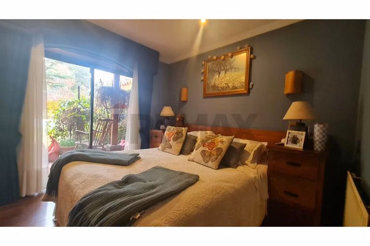 Casa en pirque con gran terreno de 2 parcelas