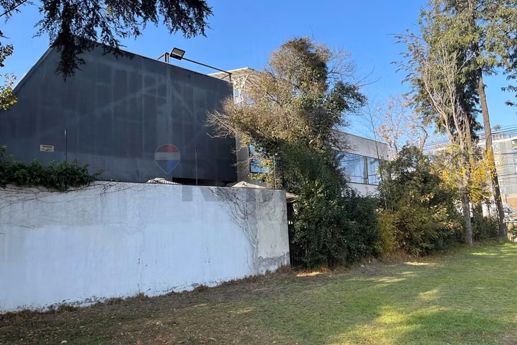 Arriendo oficina inigualable ubicación en vitacura