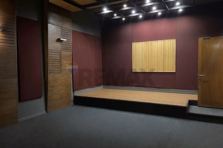 Arriendo oficina inigualable ubicación en vitacura