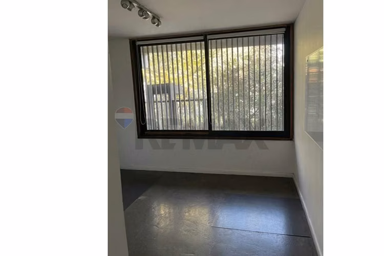 Arriendo oficina inigualable ubicación en vitacura