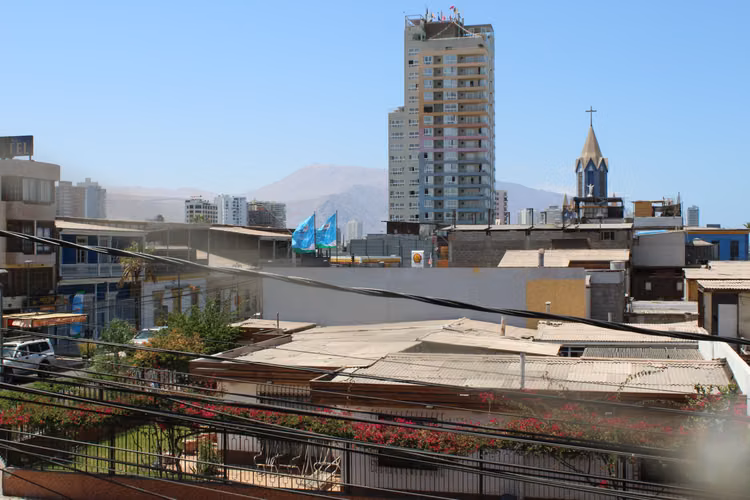 PROPIEDAD MIXTA 215M2  LOCAL COMERCIAL Y VIVIENDA EN IQUIQUE - Imagen 16