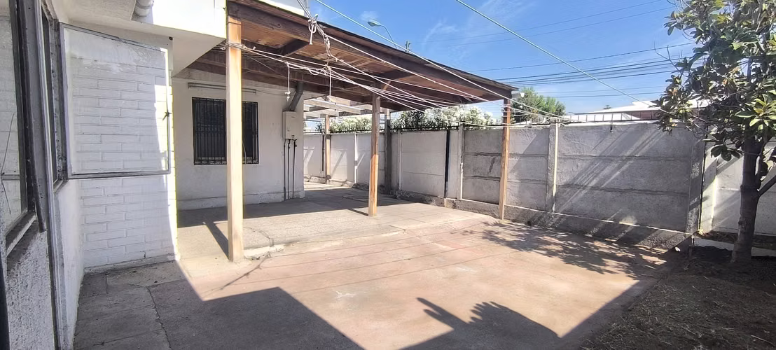 EN VENTA CASA REMODELADA 5 DORMIT SANTA AMALIA  LA FLORIDA - Imagen 26