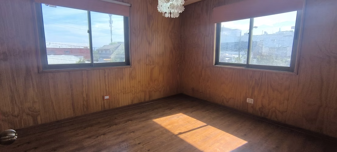EN VENTA CASA REMODELADA 5 DORMIT SANTA AMALIA  LA FLORIDA - Imagen 22