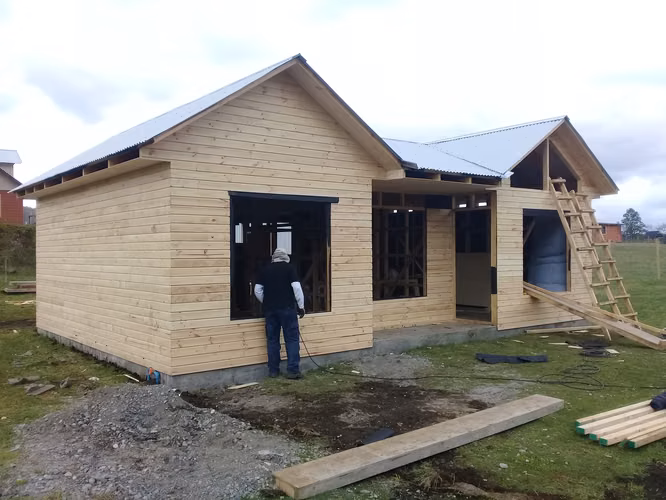 CONSTRUCCION CABAÑAS Y OTROS