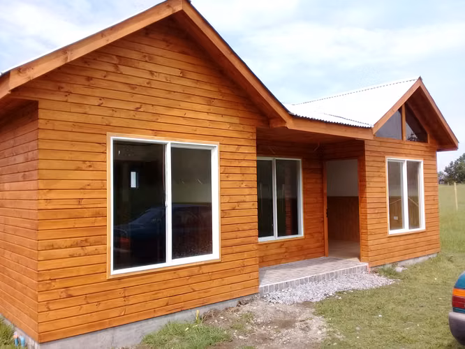 CONSTRUCCION CABAÑAS Y OTROS