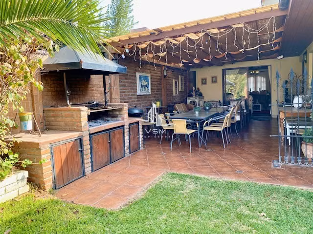 EXCELENTE CASA EN VENTA EN RANCAGUA
