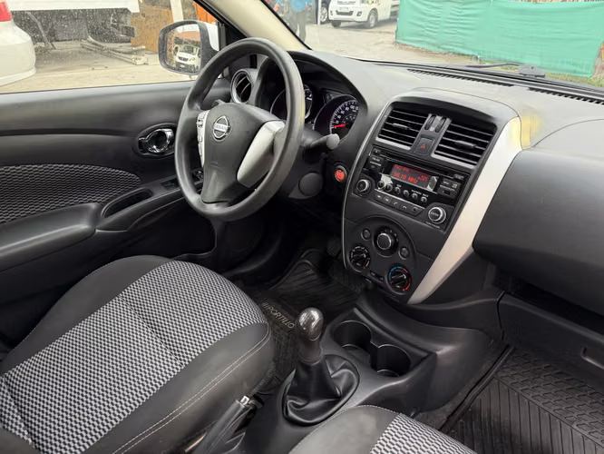 Nissan Versa 2017