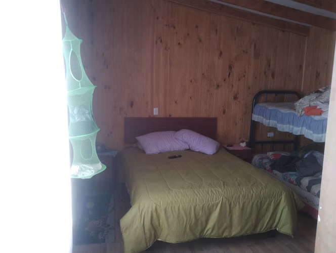 VENDO PARCELA CON CASA ORILLA CAMINO INTERNACIONAL - Imagen 6