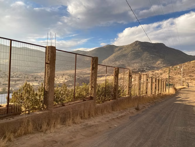 Parcela con Casa Fundo La Estrella