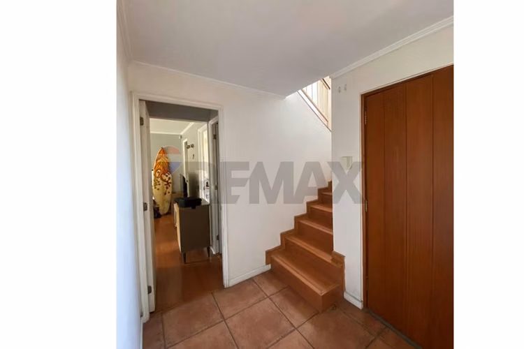 Hermosa casa en condominio en huechuraba